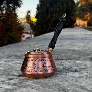 Quemador de Incienso Bakhoor de Cobre Hecho a Mano con Mango de Madera, Quemador de Carbón de Oud Árabe, Decoración Tradicional para el Hogar y Regalos - Product Image 3