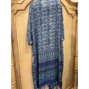 Veste en soie imprimée Paisley bleue, style sari - Product Image 4
