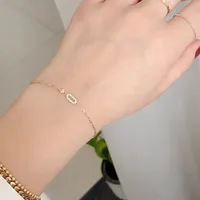 Pulsera Clásica Minimalista de Plata de Ley 925 Chapada en Oro de 14k con Circonita Corte Princesa para Mujer - Joyería para Regalo de Fiesta