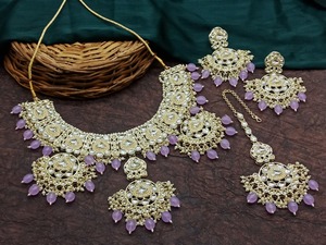 Nuevo Diseño, Juego de Joyería y Collar Mangtika con Aretes Tradicionales Chapados en Oro con Perlas y Piedras Kundan para Mujer - Product Image 4