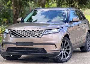 SUV de Luxe d'Occasion d'Excellente Qualité Range Rover Velar 2018 Quatre Cylindres Diesel Turbocompressé 2 000 cm³ - Product Image 4