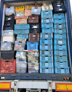 Vente en conteneur 22 26 tonnes métriques en bon état vaisselle d'occasion élégante japonaise - Product Image 5