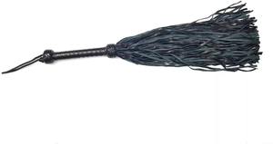 Verschiedene Stil maßge schneiderte Pu Leder Flogger Peitschen mit benutzer definierten Logo <span class=keywords><strong>Low</strong></span> <span class=keywords><strong>Price</strong></span> Bondage Peitschen - Product Image 4