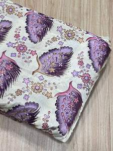 Tissu chinon respirant tissé, imprimé en position, motif floral fortement brodé, pour la vente en gros - Product Image 2