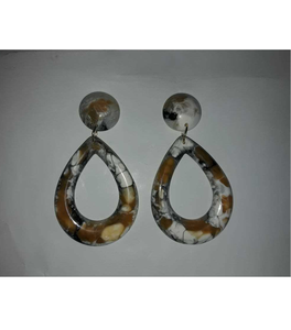 Nouvelle boucle d'oreille en résine à la mode artisanat bijoux les plus vendus boucle d'oreille en résine de qualité supérieure taille personnalisée et vente - Product Image 5