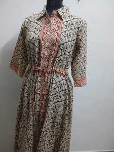 Robe longue en coton tissé indien à la main 100% coton imprimé Bagru vêtements d'été personnalisés vente de cadeaux de mariage de mariée - Product Image 4