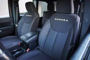 Jeep Wrangler Unlimited Sahara 4x4 2013 en Buen Estado - Product Image 3