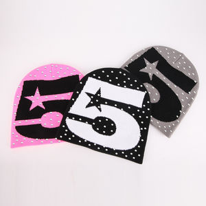 Gorros de punto suaves y cálidos para invierno Gorro personalizable Perfecto para clima frío Deportes al aire libre y tendencias de moda - Product Image 5