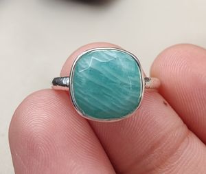Anillo de Plata de Ley 925 con Amazonita en Corte Cojín y Opciones de Baño de Oro, Joyería de Piedras Preciosas Hecha a Mano, Venta al por Mayor - Product Image 3