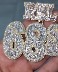 Pendentif en argent 925 personnalisé avec numéro et lettre, serti de diamants Moissanite VVS, style Hip Hop, luxe, pour homme et femme. - Product Image 2