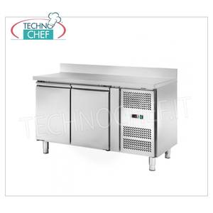 Equipo de Refrigeración para Cocina Comercial, Modelo AKS2204TN de 2 Puertas, Temperatura Controlada Contenedor Ventilado Clase C de 228 Litros con Protección Contra Salpicaduras, -2/+8°C - Product Image 1