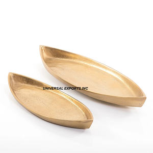 Ensemble de deux plateaux à chocolat faits à la main en acier inoxydable miroir Plateau à chocolat design dernier cri - Product Image 3