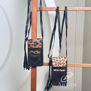 Bolso bandolera móvil de cuero genuino con estampado de leopardo con borla y correa ajustable, pequeño bolso bandolera para mujer, viaje y uso diario - Product Image 1