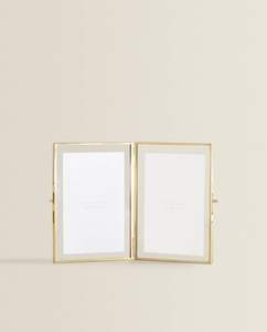 Artistic Aluminum Photo <b>Frame</b> <b>with</b> Customized Logo for Classic Home Styling for Construction Sleek Polished Surface Finish - Product Image 1