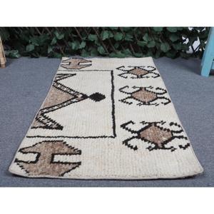 Tapis turc vintage en laine, 1,9 x 3,1 pieds, petit format, patchwork blanc écologique avec envers en latex - Product Image 4