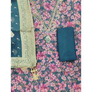 Conjunto Festivo para Mujer, Traje Elegante sin Costuras con Detalles Hechos a Mano, Conjunto Elegante y con Estilo - Product Image 1