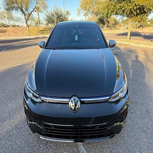 VOLKSWAGEN GOLF R 2024 USADO, Volante a la Izquierda/Derecha - Product Image 2