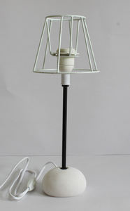 Lámpara hecha a mano de alta calidad 100% fibra orgánica Lokta papel reciclado Diseño Artesanal personalizado sombra de caña en forma de cono-para - Product Image 5