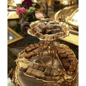 Fancy Leaf Shape Tray and Bowl Gold Color Aluminium Casted Attractive Kitchenware Tabletop Designer Bowls and <b>Platters</b> Supplies - Product Image 5