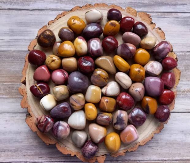 สีเหลือง