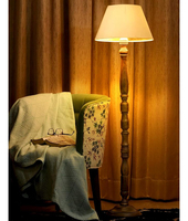 Lampes économiques avec métal Nouveau design pour chambre à coucher salon hôtel bureau et lampes de décoration d'intérieur élégantes 2025
