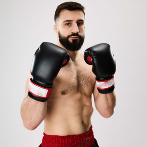 Gants de boxe en cuir de vachette pour enfants, personnalisables, écologiques, de haute qualité, ROMEO INDUSTRY, cuir PU imperméable professionnel - Product Image 4