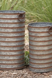 Galvanized Planter Set of 2 Elegant Design Garden Floor Decorative Luxury Flower Planter for Living Room Decoration - Product Image 2