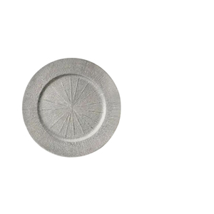 Assiette de présentation ronde en métal argenté texturé ondulé, design moderne, best-seller, pour la décoration de table de mariage et d'événements, en vente - Product Image 4