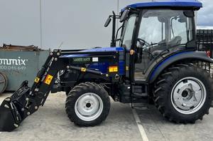 รถแทรกเตอร์ LOVOL M554 TB-2 55 แรงม้า เกียร์อัตโนมัติ แบบมีห้องโดยสาร ขับเคลื่อน 4 ล้อ พร้อมที่ตักด้านหน้า  ประกอบด้วยปั๊มหลัก, เฟือง, เครื่องยนต์, กระปุกเกียร์, มอเตอร์, ลูกปืน - Product Image 2