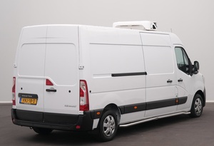 Fourgonnette Renault Master LHD Diesel Euro 6 Blanche avec unité de refroidissement de toit - Product Image 2