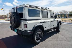 VOITURES D'OCCASION À VENDRE 2024 INEOS Grenadier Fieldmaster Edition - Product Image 2