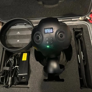Caméra d'action VR sphérique de qualité Insta360 Pro II 360 8K avec zoom optique 10x et surveillance FarSight - Product Image 1