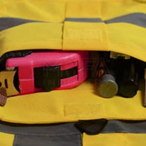 Gilet de sécurité réfléchissant haute visibilité personnalisé avec plusieurs poches, fermeture à glissière avant et option d'impression de logo - Product Image 6