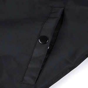 เสื้อแจ็กเก็ตบอมเบอร์สำหรับผู้ใหญ่เสื้อแจ็คเก็ตแบบมีคอตั้งมีโลโก้ด้านหน้าผ้าระบายอากาศกันน้ำขนาดตามสั่งล่าสุด - Product Image 5