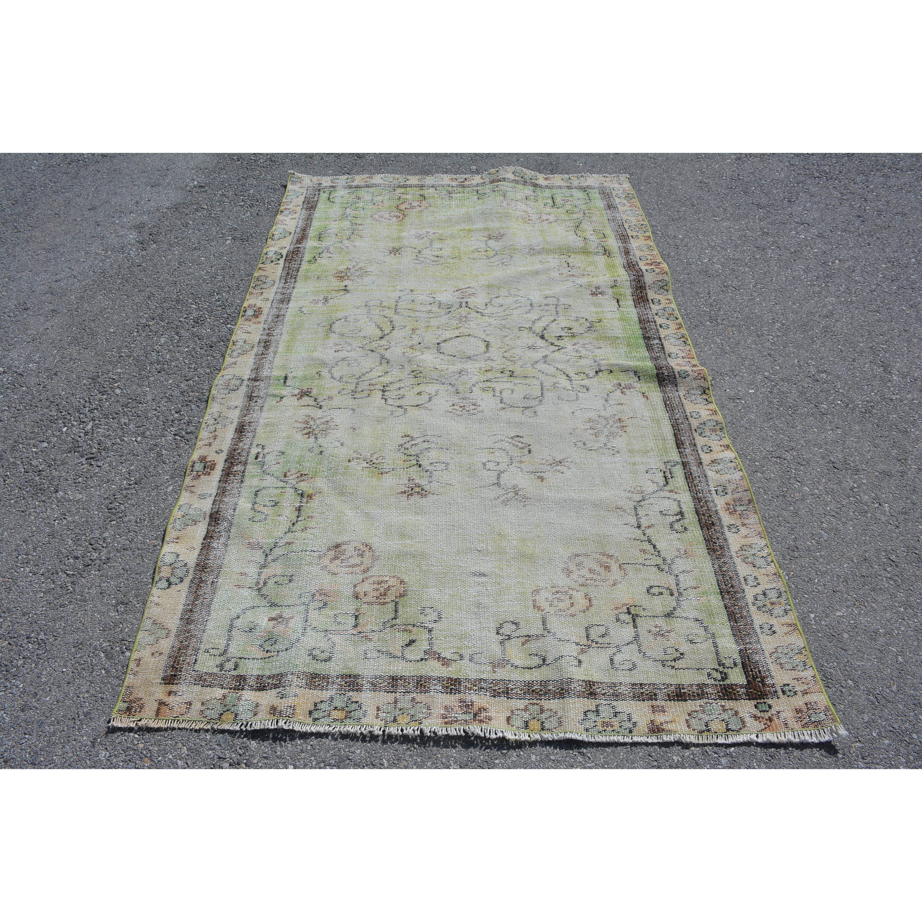 สีเขียว