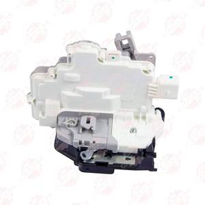 Opel Lexus Honda Accord Ford Transit serratura 8 k0839016 Hilux Land Cruiser GS300 serrature per portiera auto nuove e usate - Product Image 1