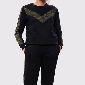 Conjunto de ropa de salón estampada para mujer de talla grande, chándal informal de dos piezas con Top estampado y pantalones para correr, ropa OEM al por mayor - Product Image 3