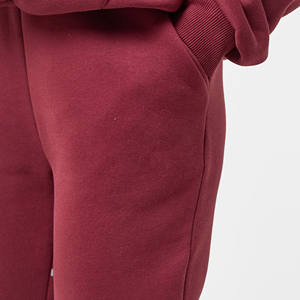 Ensemble de survêtement pour femme en deux pièces, de haute qualité, confortable, décontracté, d'hiver, couleur bordeaux, respirant, personnalisable, logo personnalisé - Product Image 5