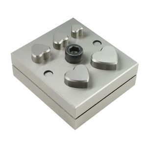 Outils et équipements de bijouterie de haute qualité en acier inoxydable, coupe-disques en forme de cœur, pour les bijoutiers du monde entier - Product Image 5