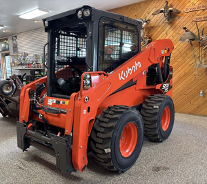 รถตักล้อยางขนาดเล็ก Kubota SSV75 และรถตักล้อยางมือสอง ประสิทธิภาพการทำงานสูง ราคาประหยัด ใช้งานได้เหมาะสม - Product Image 1