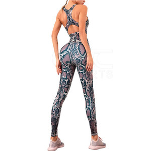 Conjunto de yoga sin costuras de alta calidad para mujer, superventas, conjunto de yoga hecho de poliéster Spandex para mujer - Product Image 2