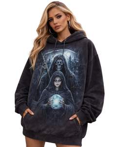 Sweat à capuche oversize pour femme, style streetwear, en molleton, avec motif de grimpeur de la mort gothique noir délavé par le fabricant - Product Image 1