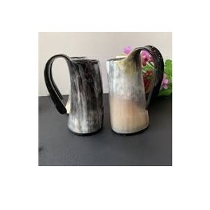 Mug en corne de buffle de haute qualité, fait à la main, en matériau organique, poli pour les festivals, les mariages et les fêtes - Product Image 2