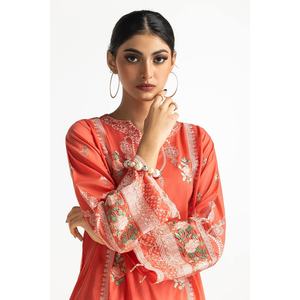 IUSTTS-170 Blusa de Gasa Bordada con Mangas Tres Cuartos y Shalwar Tulipán - Product Image 4