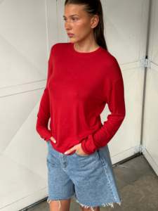 Camiseta de Mujer con Espalda Abierta y Lazo, 220GSM, Ajuste Holgado, Top de Moda, Alta Calidad, Manga Corta, Ropa Casual al por Mayor - Product Image 2