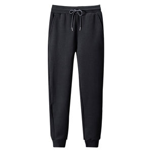 Precios al por mayor Chándal personalizado de alta calidad para hombres Diseño liso Multi Color Slim Fit Hombres Chándales - Product Image 4