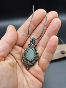 Nouveauté Collier en macramé vintage fait main avec pierres mélangées serties en forme ronde Taille 25 à 30 mm Pendentifs Chaînes Bijoux de mariage - Product Image 3