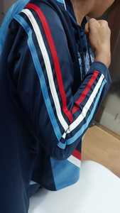 Chándal deportivo de poliéster 100% de alta calidad, chaqueta con cremallera de diseño personalizado y conjunto de pantalones de chándal para hombres - Product Image 4