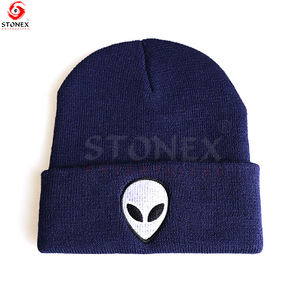 Bonnet Alien pour luge Skate Skull de créateur pliable et uni Vente en gros Bonnets sur mesure - Product Image 2