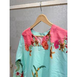Traje Bohemio de 3 Piezas FUSION LAWN SL00250, Top de Tela Crepé con Mangas Tres Cuartos - Product Image 2